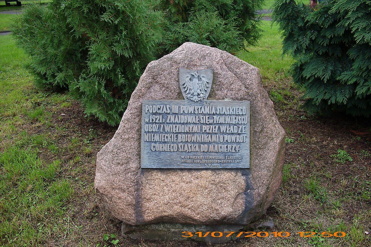 Więźniów obozu uczestników III powstania śląskiego